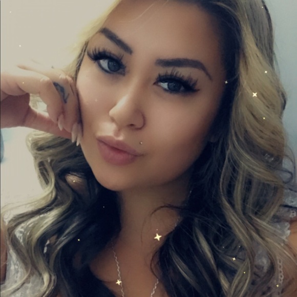 Meet your Posher, Trish - Picture 1 of 1